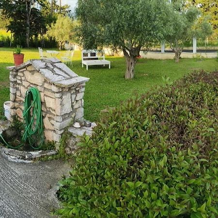 Πετρινη Κατοικια Στην Φυση Βίλα Ταγαράδες Εξωτερικό φωτογραφία